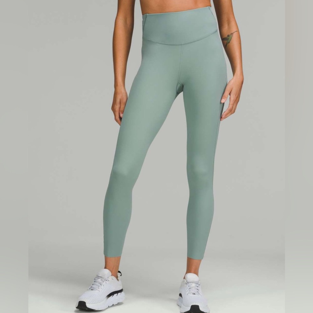 Lululemon Base Pace High-Rise Tight 25"